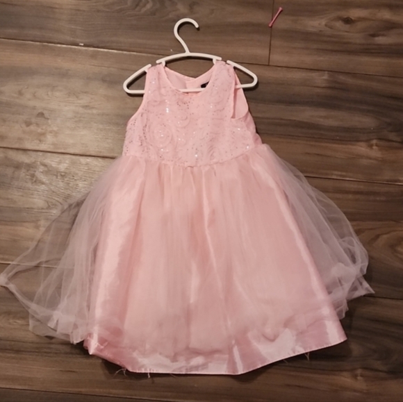 Girls dress - Picture 1 of 1